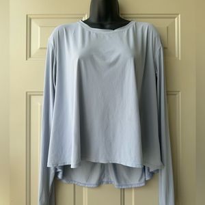 Lululemon T-shirt with long sleeves Size 10